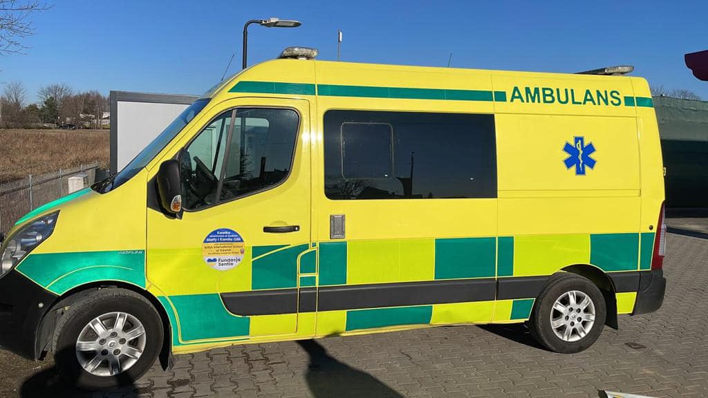 Za namową żony Kamil Glik kupił ambulans, fot. FB Kamil Glik
